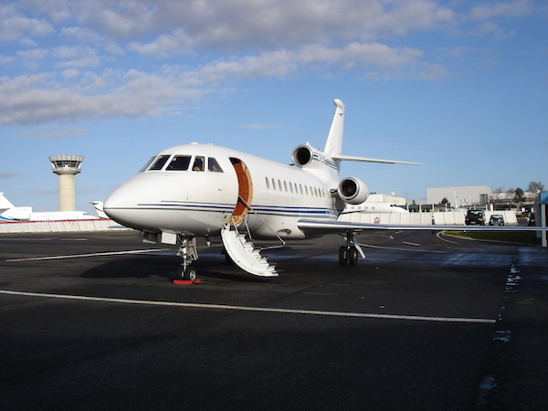Private Jets Charter flights : business aviation at Paris Le Bourget airport, June 2010