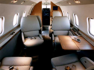 Bombardier learjet 60 inside