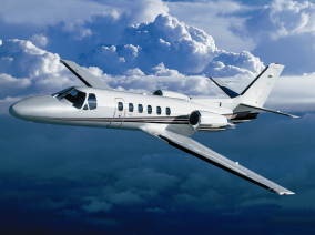 Cessna Citation II Bravo, Air Taxi, used by Private Jet Charter service from AB Corporate Aviation, showing cessna-citation-ii-bravo-flying.