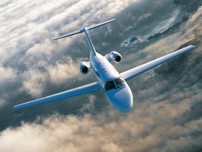  cessna citationjet cj1 flying, Air taxi aircraft