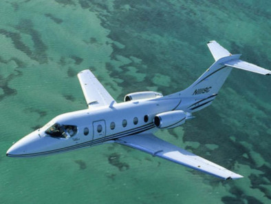 Hawker 400 xp flying, Air taxi booking