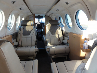 Air Taxi Available For Charter Beechcraft Super King Air