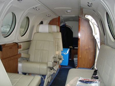 Air Taxi Available For Charter Beechcraft Super King Air