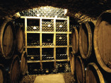 burgundy-vineyards-grands-crus-cellar