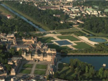 paris-sightseeing-tour-castle-of-fontainebleau-sky-view