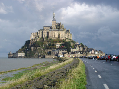 Private guided tour from Paris to Mont Saint Michel