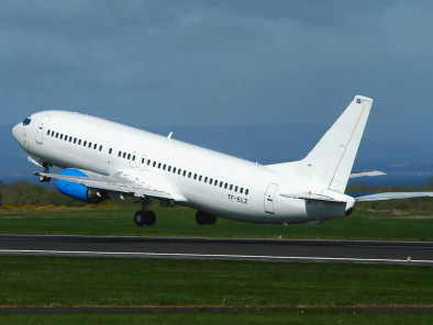Boeing 737 take off, Charter private plane