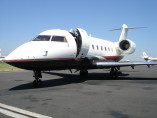 Challenger 604 outside, How to charter a private jet